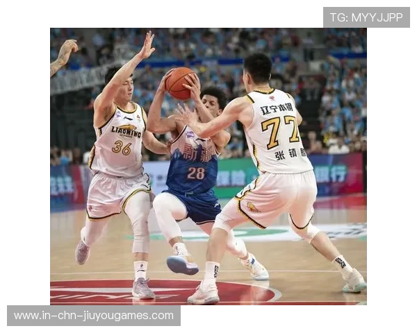 CBA球员用汗水赢得荣耀，cba篮球运动员喝的什么饮料